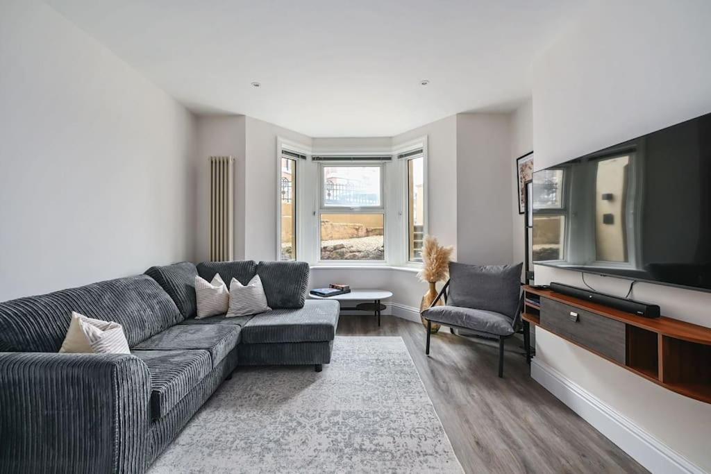 Stunning Spacious Duplex With Garden 141A 哈斯丁 外观 照片