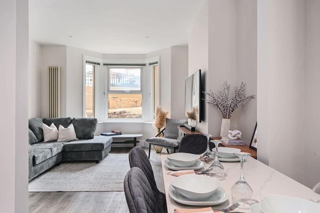 Stunning Spacious Duplex With Garden 141A 哈斯丁 外观 照片